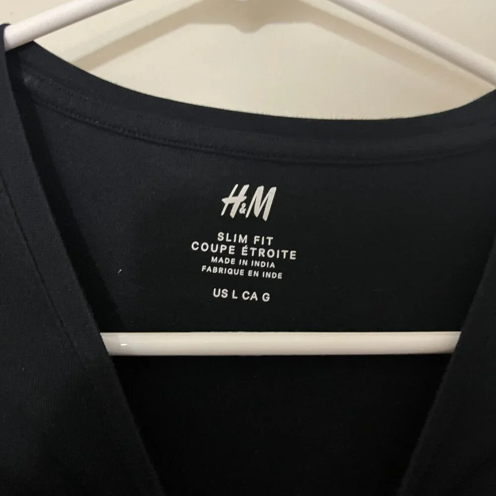 Men's H&M Black Long Sleeve Shirt Size Large NWOT - Picture 2 of 2